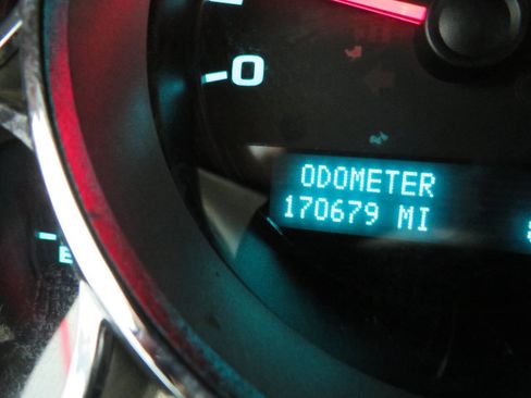 Used 2013 GMC Sierra 2500 SLE w/ SLE Preferred Package image 16