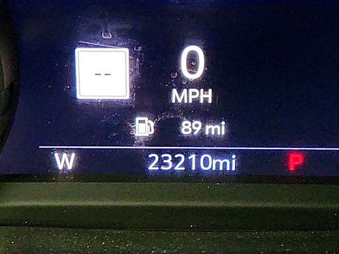 Used 2023 Chevrolet Silverado 2500 High Country image 16