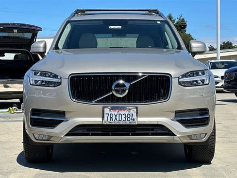 Used 2016 Volvo XC90 T6 Momentum w/ Momentum Plus Package AWD/4WD image 8