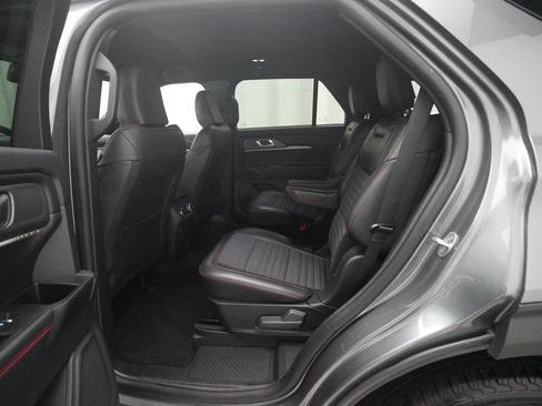 Used 2026 Ford Explorer ST-Line AWD/4WD image 16