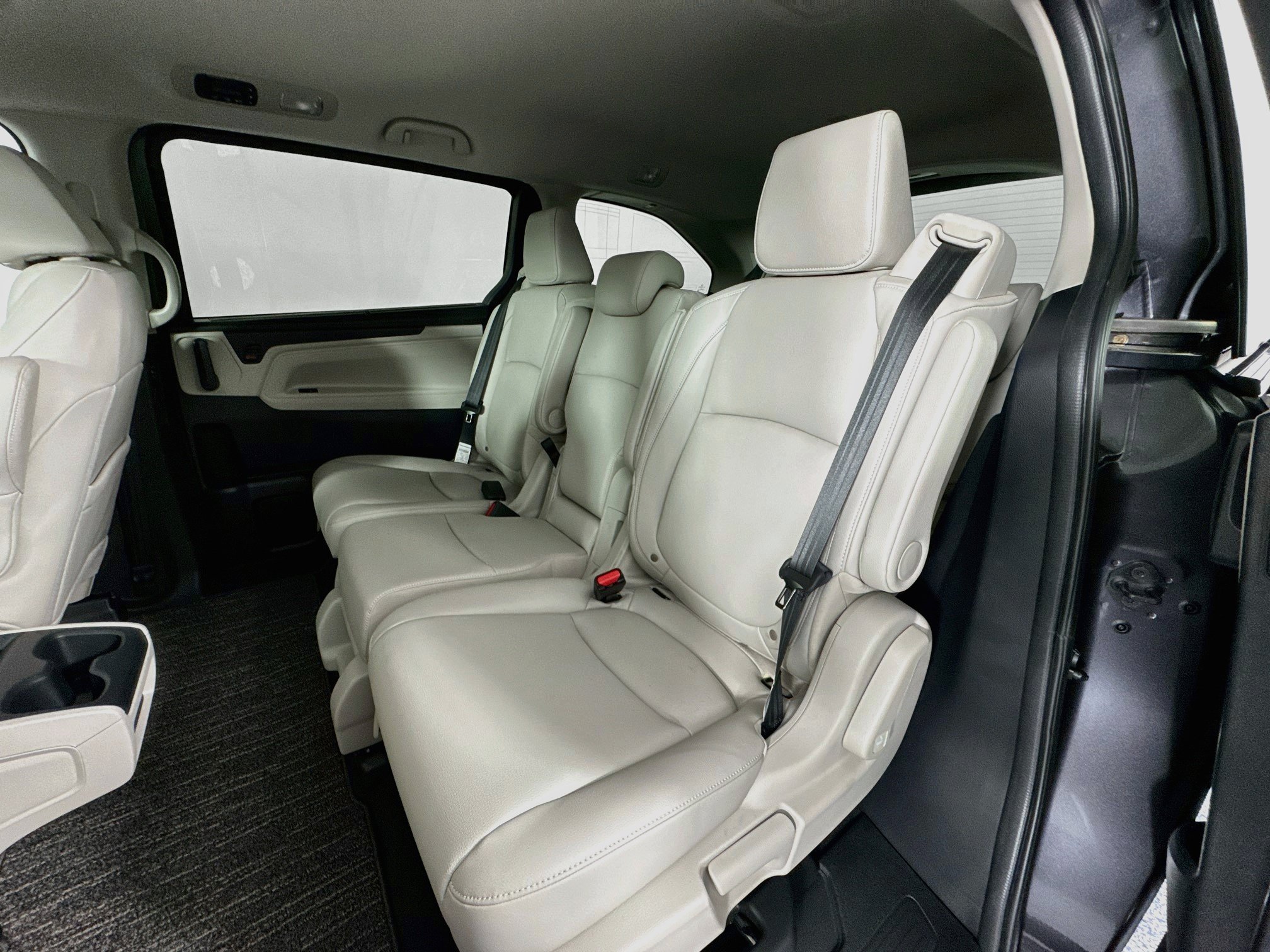New 2027 Honda Odyssey EX-L image 24
