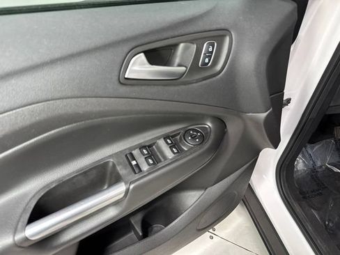 Used 2018 Ford Escape SEL FWD image 11