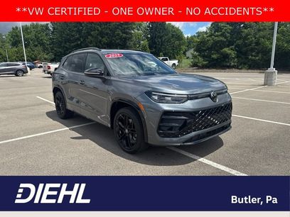 Used 2025 Volkswagen Tiguan SE R-Line