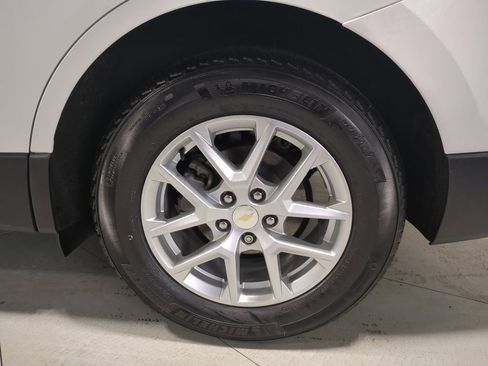 Used 2024 Chevrolet Equinox LT w/ LPO, Floor Liner Package image 14