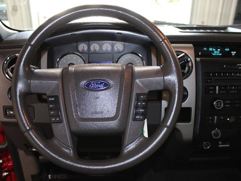 Used 2010 Ford F150 XLT RWD image 11