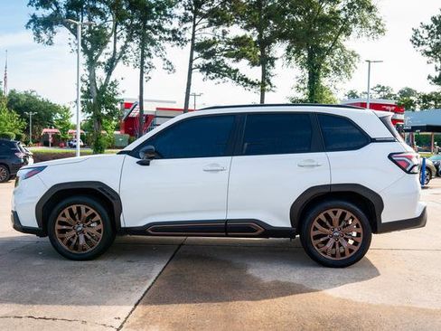 Certified 2025 Subaru Forester Sport w/ Popular Package #1 AWD/4WD image 2