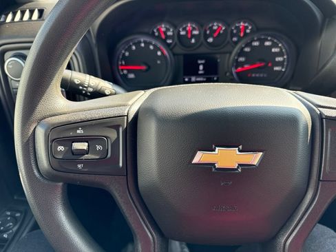 Used 2022 Chevrolet Silverado 2500 Custom w/ Custom Value Package AWD/4WD image 33