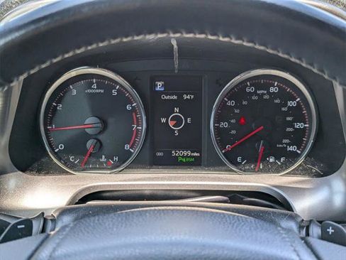 Used 2018 Toyota RAV4 SE w/ Advanced Technology Package FWD image 15