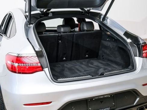 Used 2019 Mercedes-Benz GLC 43 AMG 4MATIC Coupe image 35