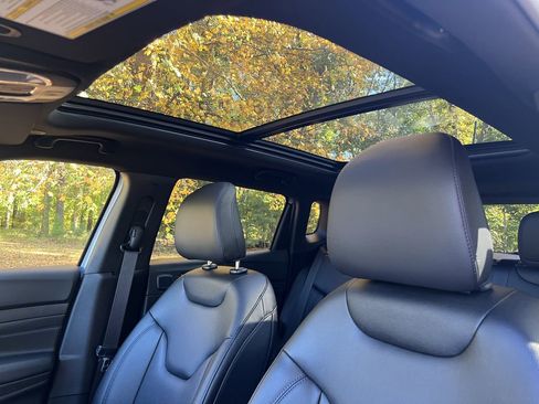 New 2026 Jeep Compass Limited w/ Sun, Sound & Navigation Group image 16