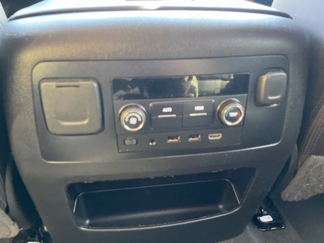 Used 2019 Chevrolet Tahoe LT AWD/4WD image 21