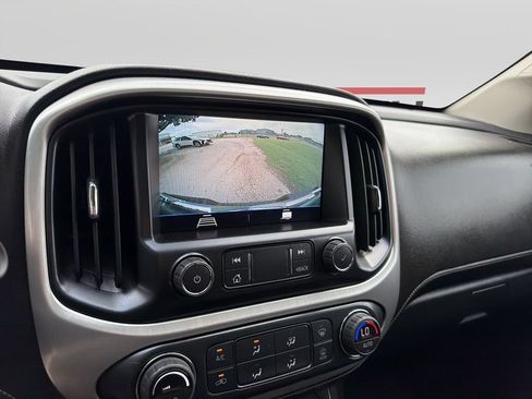 Used 2022 GMC Canyon Elevation w/ Elevation Premium Package AWD/4WD image 14