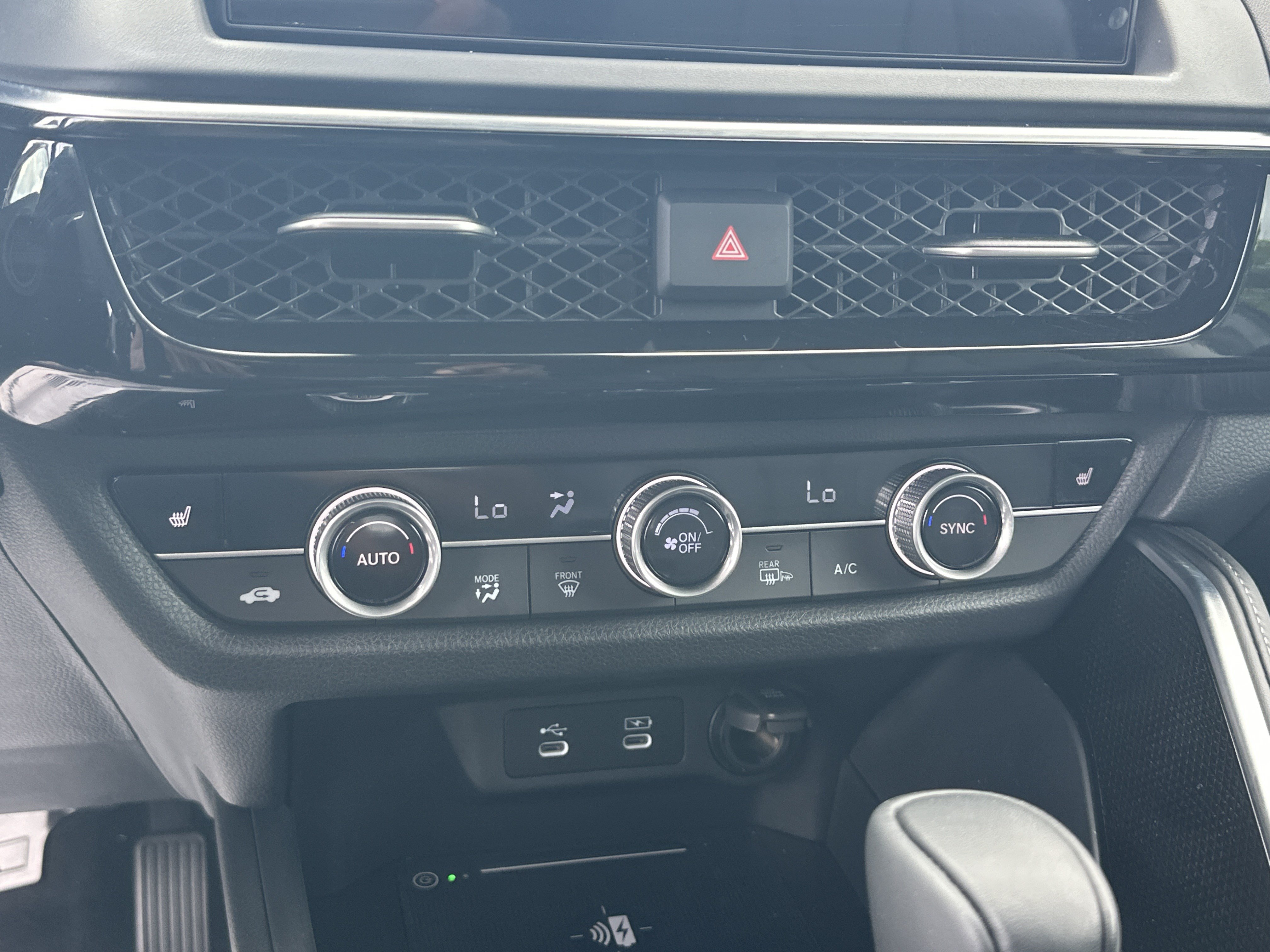 Certified 2025 Acura ADX FWD image 35