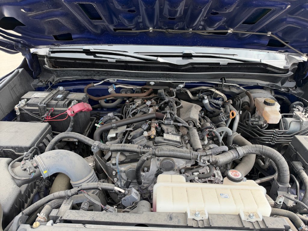 Used 2024 Toyota Tacoma TRD Off-Road AWD/4WD image 19