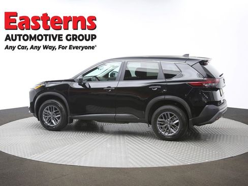 Used 2023 Nissan Rogue S image 61