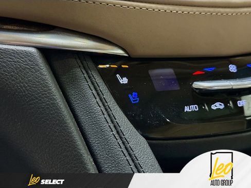 Used 2023 Cadillac XT5 Premium Luxury w/ Platinum Package AWD/4WD image 24