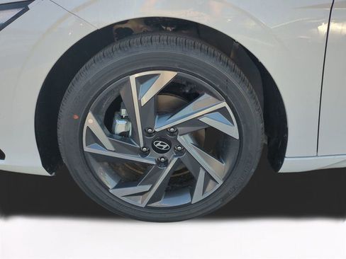 New 2026 Hyundai Elantra Limited image 11