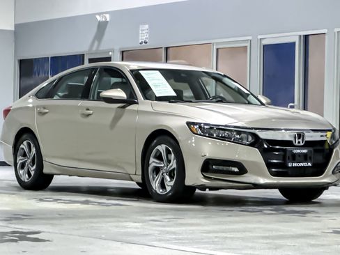 Used 2018 Honda Accord EX-L image 6