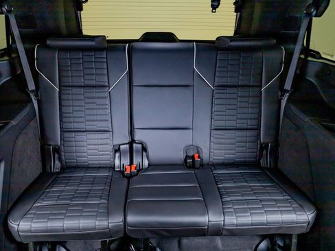 Used 2026 Cadillac Escalade V AWD/4WD image 36