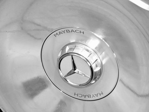Used 2021 Mercedes-Benz Maybach S 580 4MATIC image 93