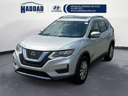 Used 2018 Nissan Rogue SV w/ Sun & Sound Touring Package AWD/4WD image 1