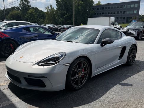 Used 2025 Porsche 718 Cayman S RWD image 1