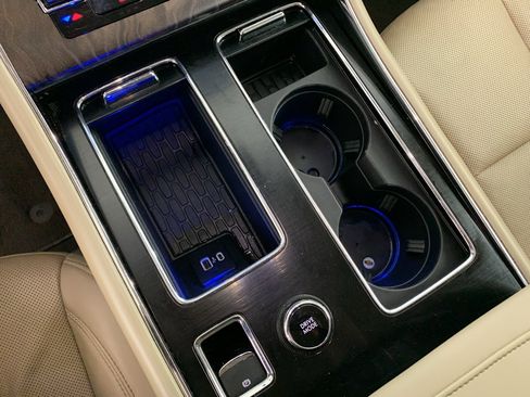 Used 2020 Lincoln Aviator Reserve image 23