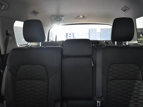 New 2025 Nissan Pathfinder SV image 27