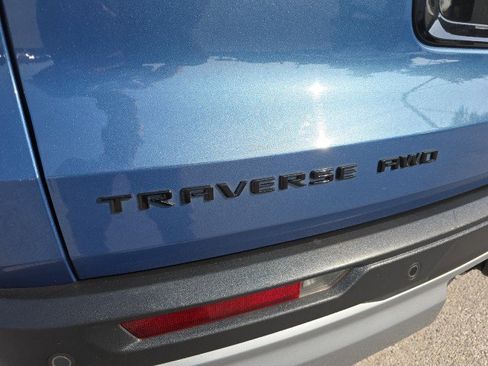 Used 2024 Chevrolet Traverse Z71 w/ LPO, Floor Liner Package AWD/4WD image 10