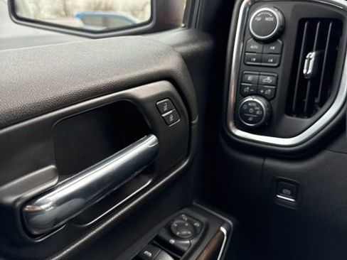 Used 2022 Chevrolet Silverado 1500 RST w/ Safety Package image 23