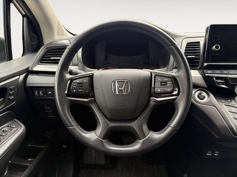 Used 2025 Honda Odyssey EX-L image 12