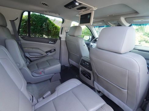 Used 2018 GMC Yukon SLT w/ Open Road Package AWD/4WD image 24