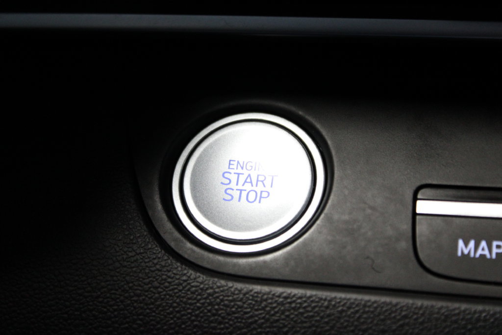 Used 2023 Hyundai Elantra SEL w/ Convenience Package FWD image 19