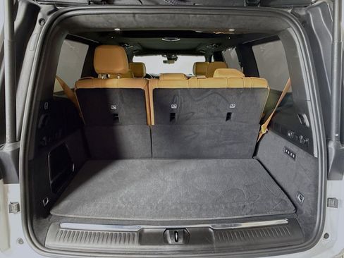 Used 2023 Jeep Grand Wagoneer Series III image 28