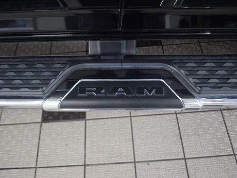 Used 2022 RAM 2500 Big Horn w/ Level C Equiment Group image 19