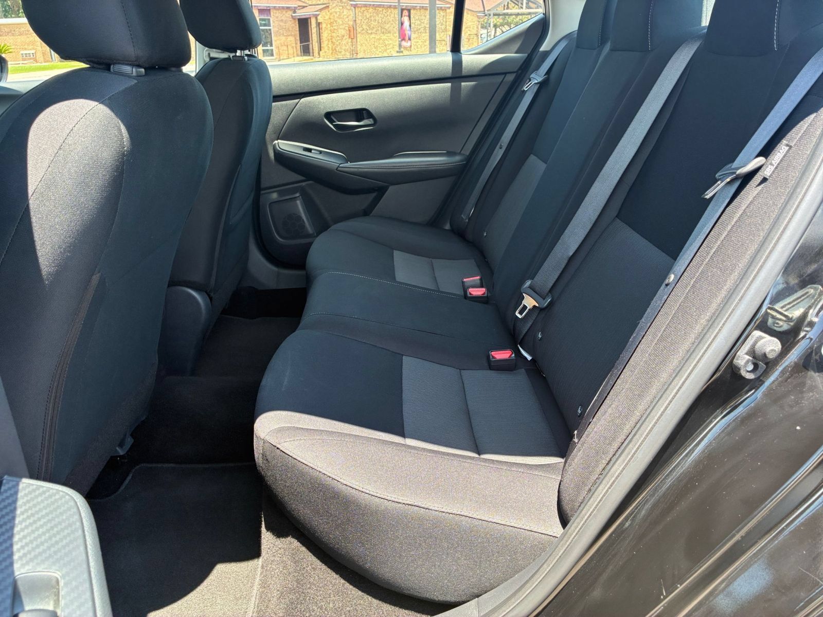 Used 2025 Nissan Sentra SV FWD image 22