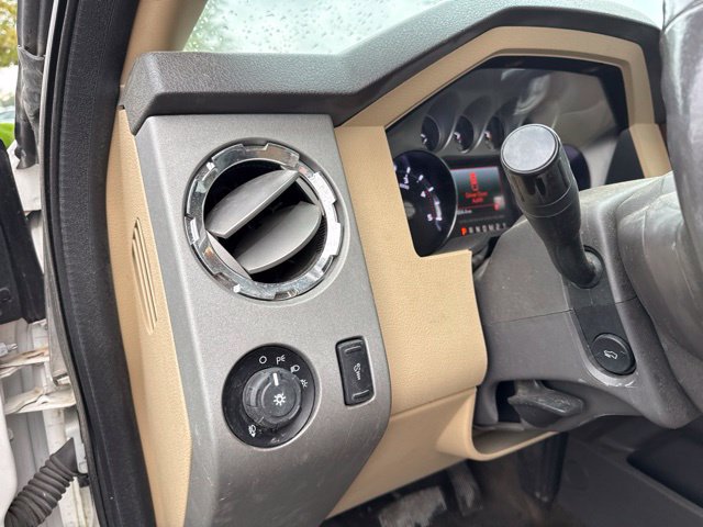 Used 2016 Ford F450 Lariat w/ Lariat Ultimate Package AWD/4WD image 14