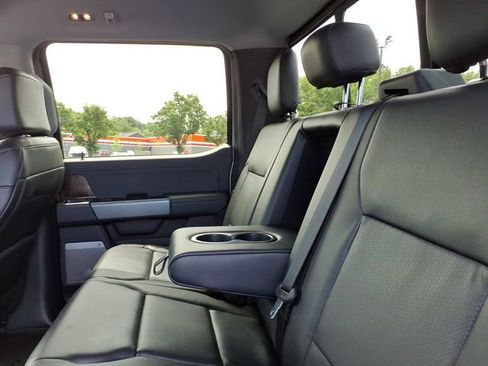 Used 2025 Ford F250 Lariat w/ Black Appearance Package AWD/4WD image 25