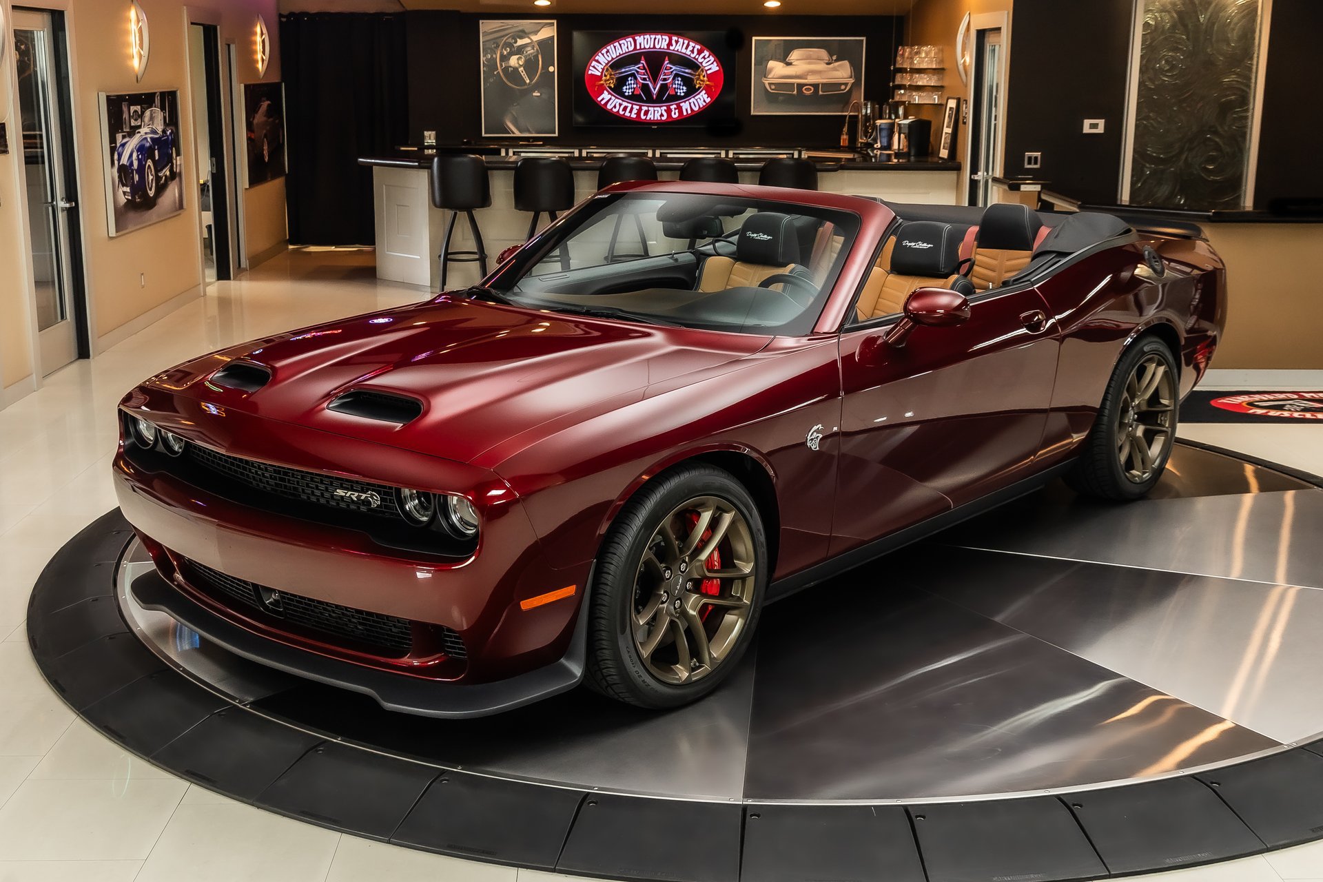 Used 2023 Dodge Challenger SRT Hellcat RWD image 6