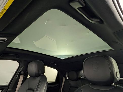 Certified 2023 Porsche Cayenne Platinum Edition AWD/4WD image 26