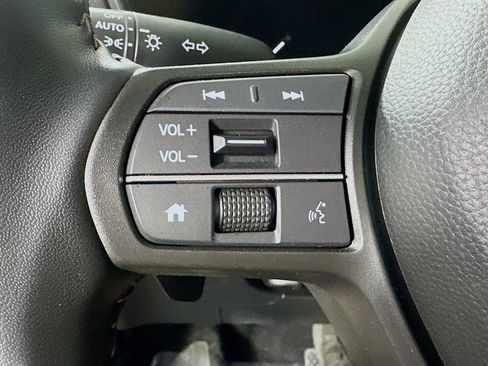 Used 2025 Honda CR-V Sport-L image 23