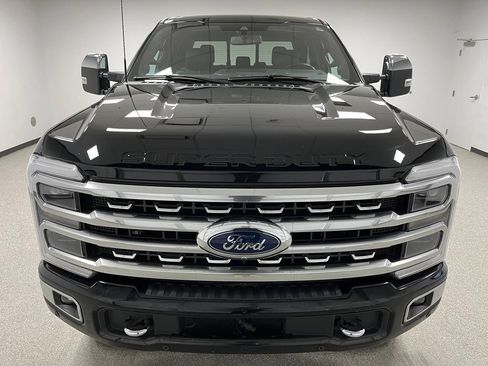 Used 2024 Ford F350 Platinum w/ Tremor Off-Road Package AWD/4WD image 3