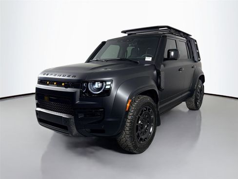 New 2026 Land Rover Defender 110 OCTA AWD/4WD image 1