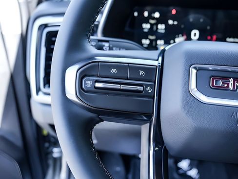 New 2026 GMC Canyon AT4 AWD/4WD image 15