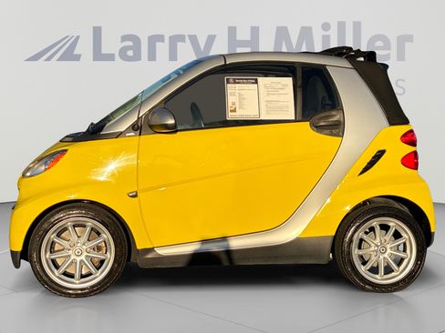 Used 2008 smart fortwo passion RWD image 2