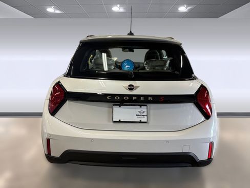 New 2026 MINI Cooper S image 10