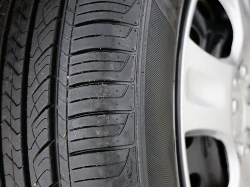 Used 2009 Toyota Camry LE image 9