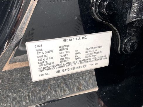 Used 2026 Tesla Model Y AWD image 30