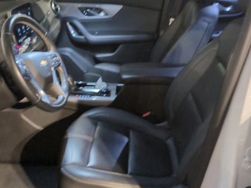 Used 2023 Chevrolet Blazer LT image 9