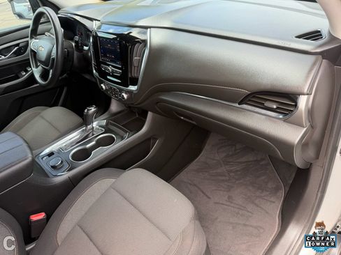 Used 2020 Chevrolet Traverse LS AWD/4WD image 11